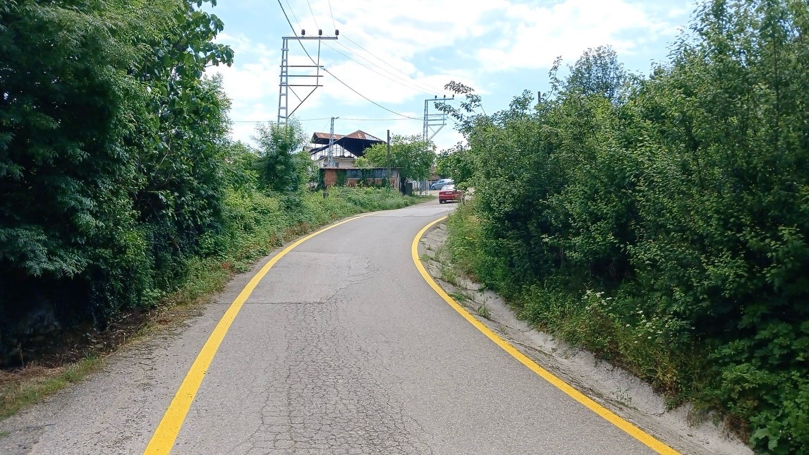 Cumayeri’nde yol çizgi çalışmaları tamamlandı