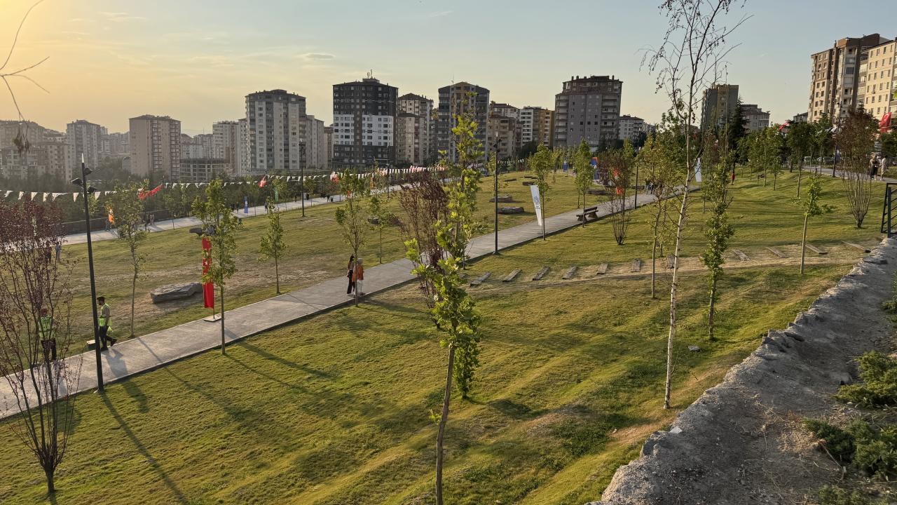 Talas Millet Bahçesi'nin adı 'Türk Dünyası Millet Bahçesi' oldu