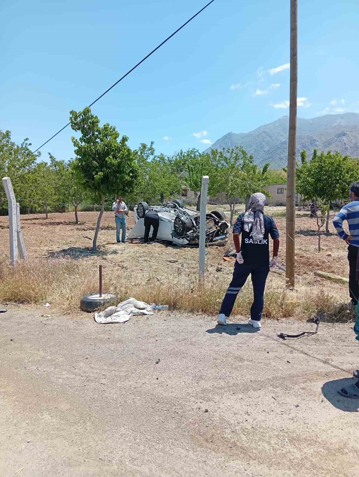 Kontrolden çıkan otomobil takla attı: 1 yaralı