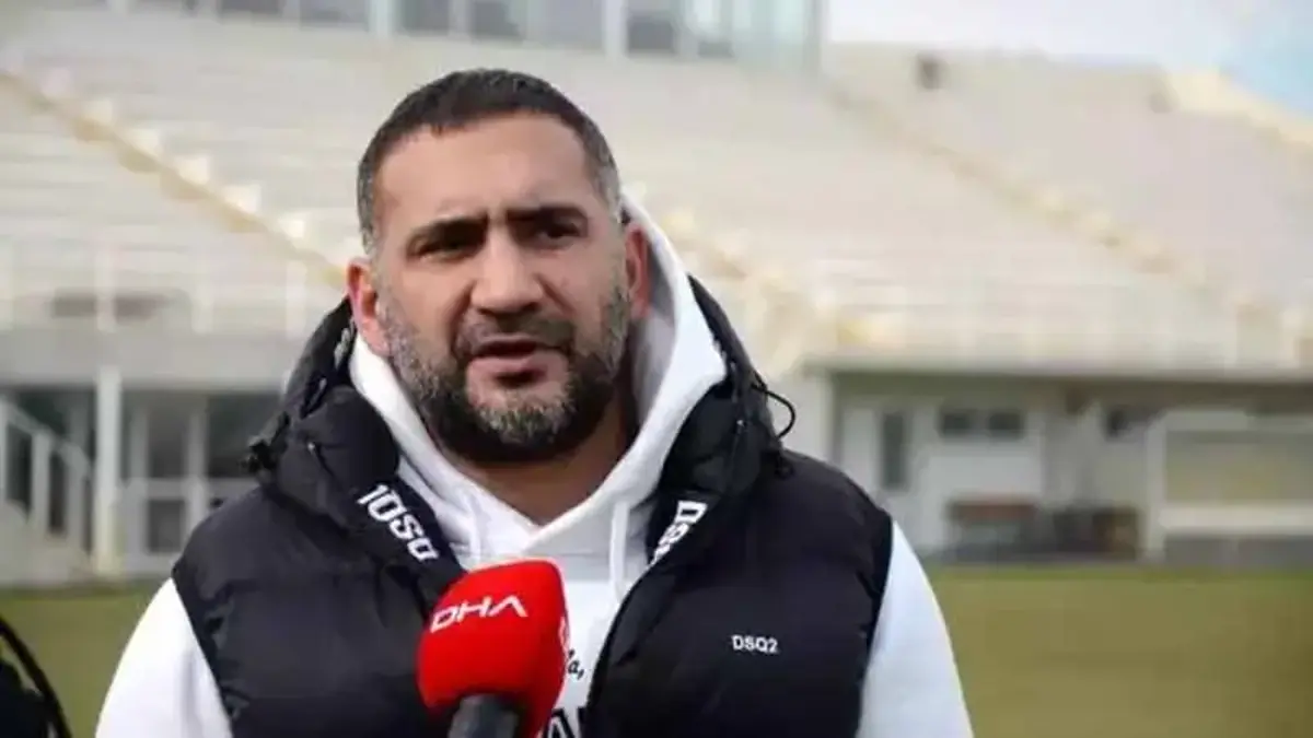 Ümit Karan tahliye edildi'Uyuşturucu' soruşturması kapsamında tutuklanan eski futbolcu Ümit Karan ilk kez hakim karşısına çıktı. Mahkeme heyeti, Karan'ın yurt dışına çıkış yasağı şeklinde adli kontrol şartıyla tahliye edilmesine karar verdi.