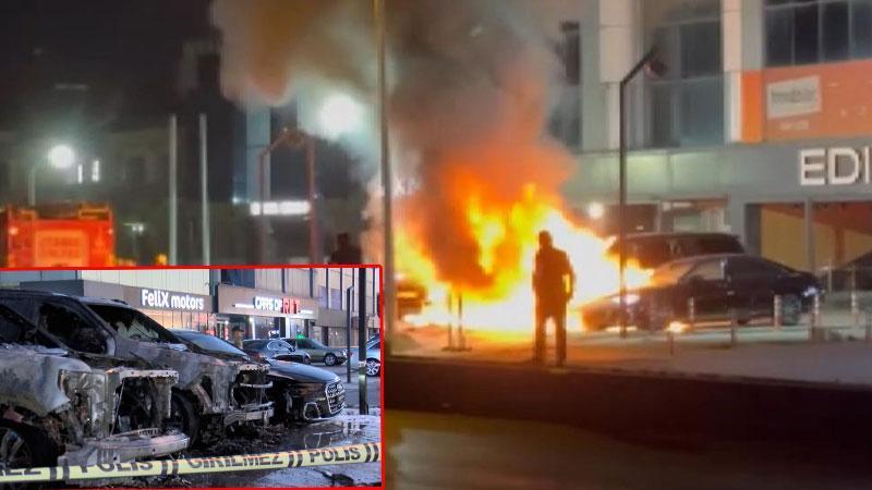 Bakırköy'de 50 milyon TL değerinde 4 otomobil alev alev yandı