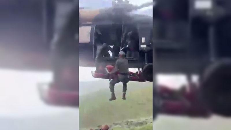 Dağda kalp krizi geçirdi; askeri helikopter ile kurtarıldıMalatya'nın Yeşilyurt ilçesinde akrabası ile mantar toplamak için çıktığı dağlık alanda rahatsızlanıp, mahsur kalan Selim Kaygusuz (47), askeri helikopter ile kurtarılarak hastaneye kaldırıldı.