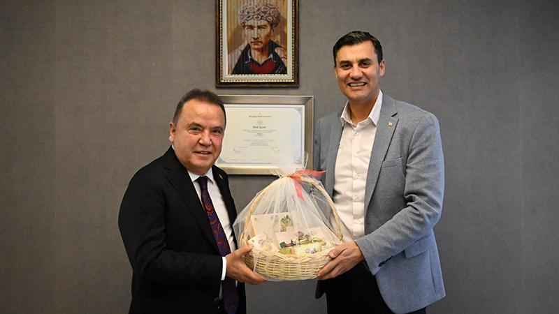 Muhittin Böcek: Ferdi Zeyrek'e 950 bin avro götürdüm