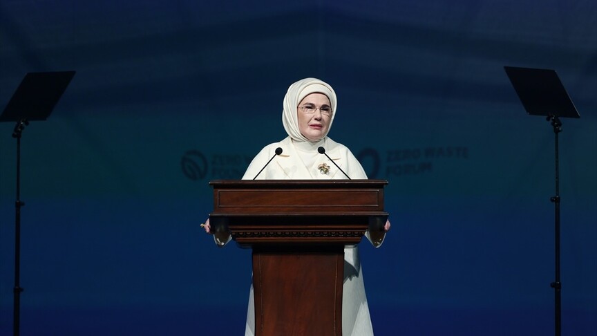 Emine Erdoğan: Sıfır Atık Forumu'nu tarihi bir buluşma olarak görüyoruz