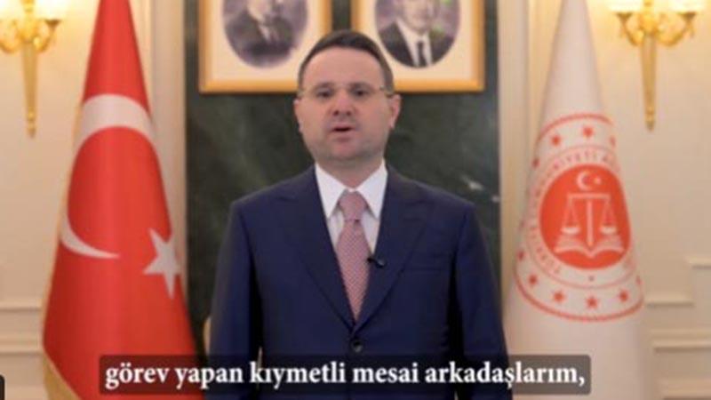 Bakan Gürlek'ten 'Ceza İnfaz Personeli Günü' mesajıAdalet Bakanı Akın Gürlek, ceza infaz kurumlarında ve denetimli serbestlik müdürlüklerinde görev yapan personelin '6 Haziran Ceza İnfaz Personeli Günü’nü kutladı.