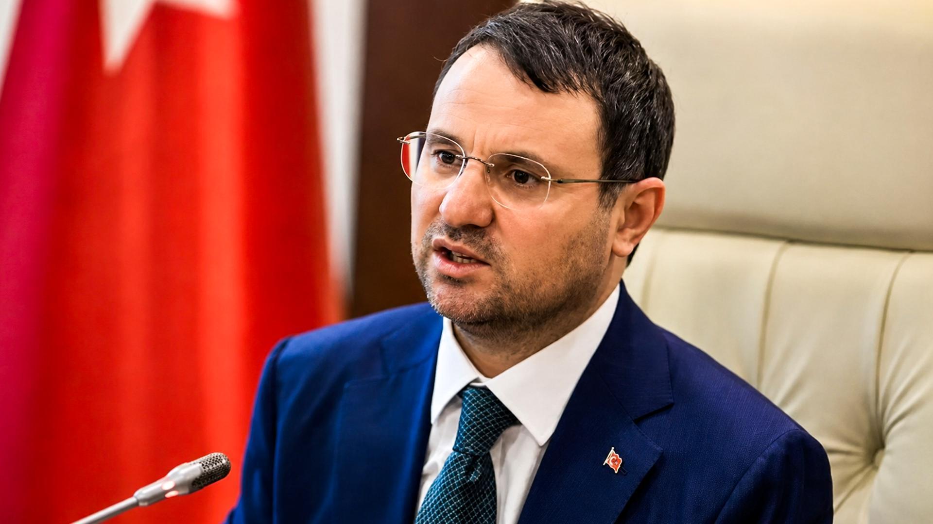 Edirne'de Bölge İdare Mahkemesi kurulduAdalet Bakanı Akın Gürlek, "Mahkemelerdeki iş yükünü göz önünde bulundurarak yargılamaların daha etkin, hızlı ve verimli yürütülmesi için Edirne’de Bölge İdare Mahkemesi kurduk" dedi.